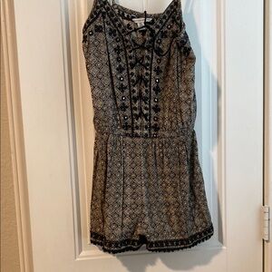 American Eagle Outfitters Black and Cream Lace-Up Top